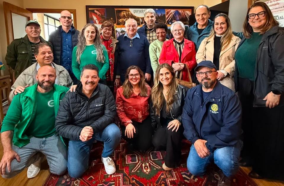 Gramadotur e clubes de serviço iniciam planejamento operacional do 41º Natal Luz de Gramado 1 reuniao clubes servico2 - Acontece Gramado