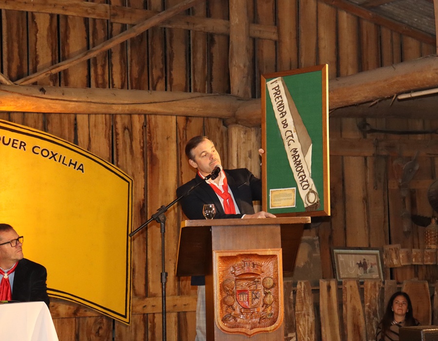 Câmara de Gramado vota projetos do Parlamento Jovem e destaca ações culturais e homenagens 1 Fernando 03 - Acontece Gramado