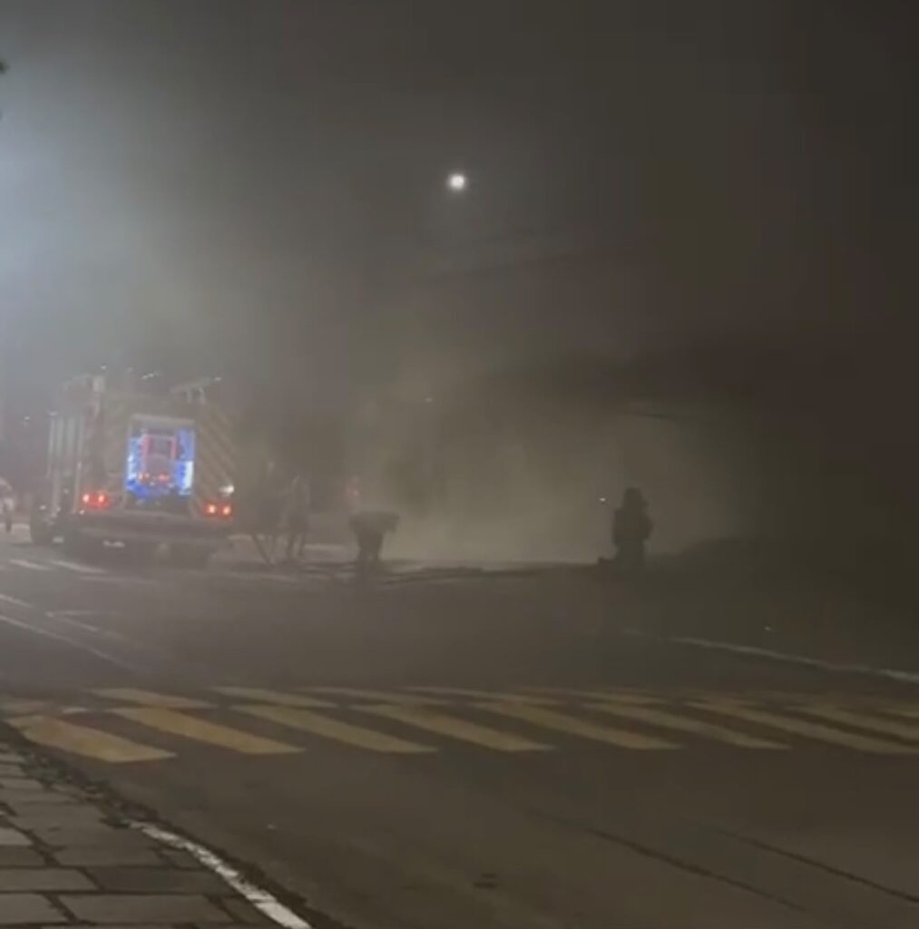 Incêndio de atingiu o Supermercado Benetti em Gramado nesta madrugada e segunda (21) 1 Mercado Benetto - Acontece Gramado