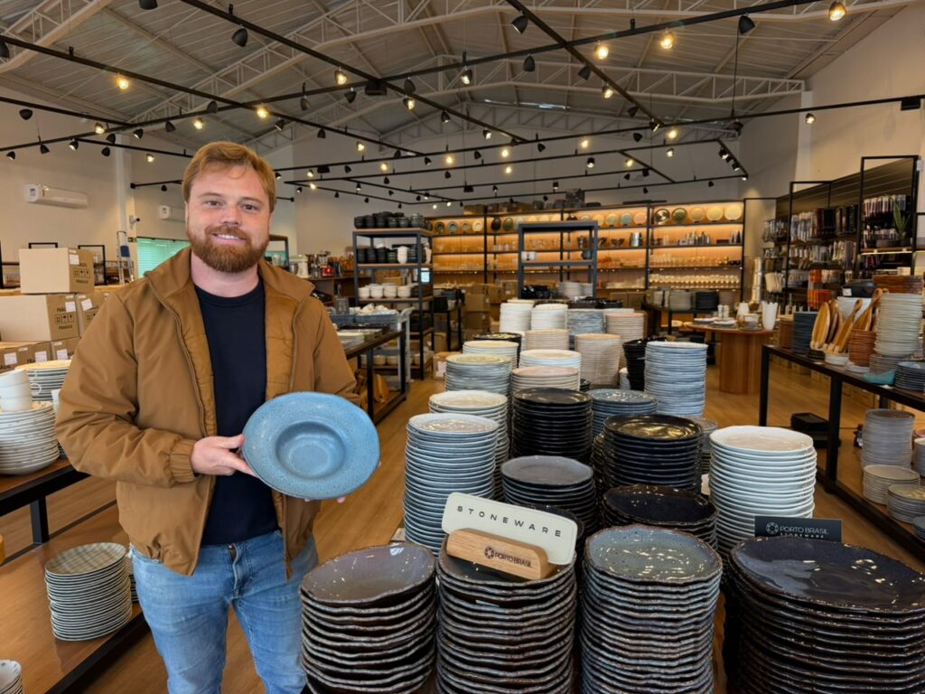 Feirão Mundo Porto reúne mais de 50 mil itens de alto padrão com descontos de até 60% em Gramado 1 fFeirao Mundo Porto 1 - Acontece Gramado