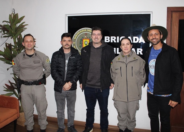 Brigada Militar reforça o patrulhamento para o encerramento da Oktoberfest de Gramado 1 reuniao - Acontece Gramado