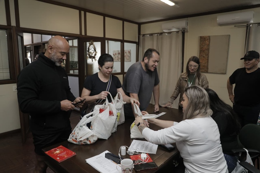 Com primeiro lote esgotado em um dia, Gramadotur libera ingressos extras para a Troca Solidária do Natal Luz 1 troca solidaria foto cleiton1 1 - Acontece Gramado